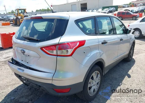 2015 Ford Escape S из США, поврежденный, VIN 1FMCU0F74FUB45786